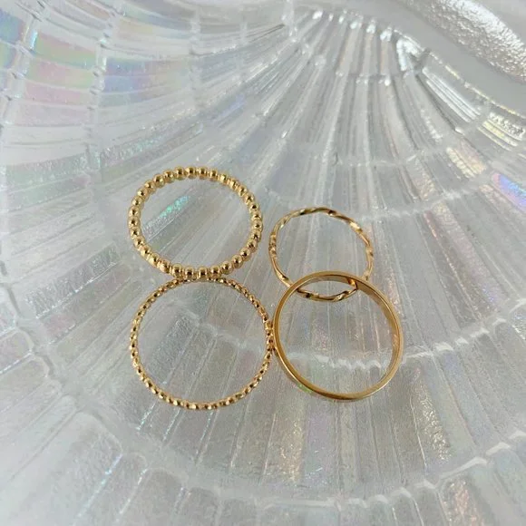 4pcs Gold Stacking Rings - Picture 8 of 9